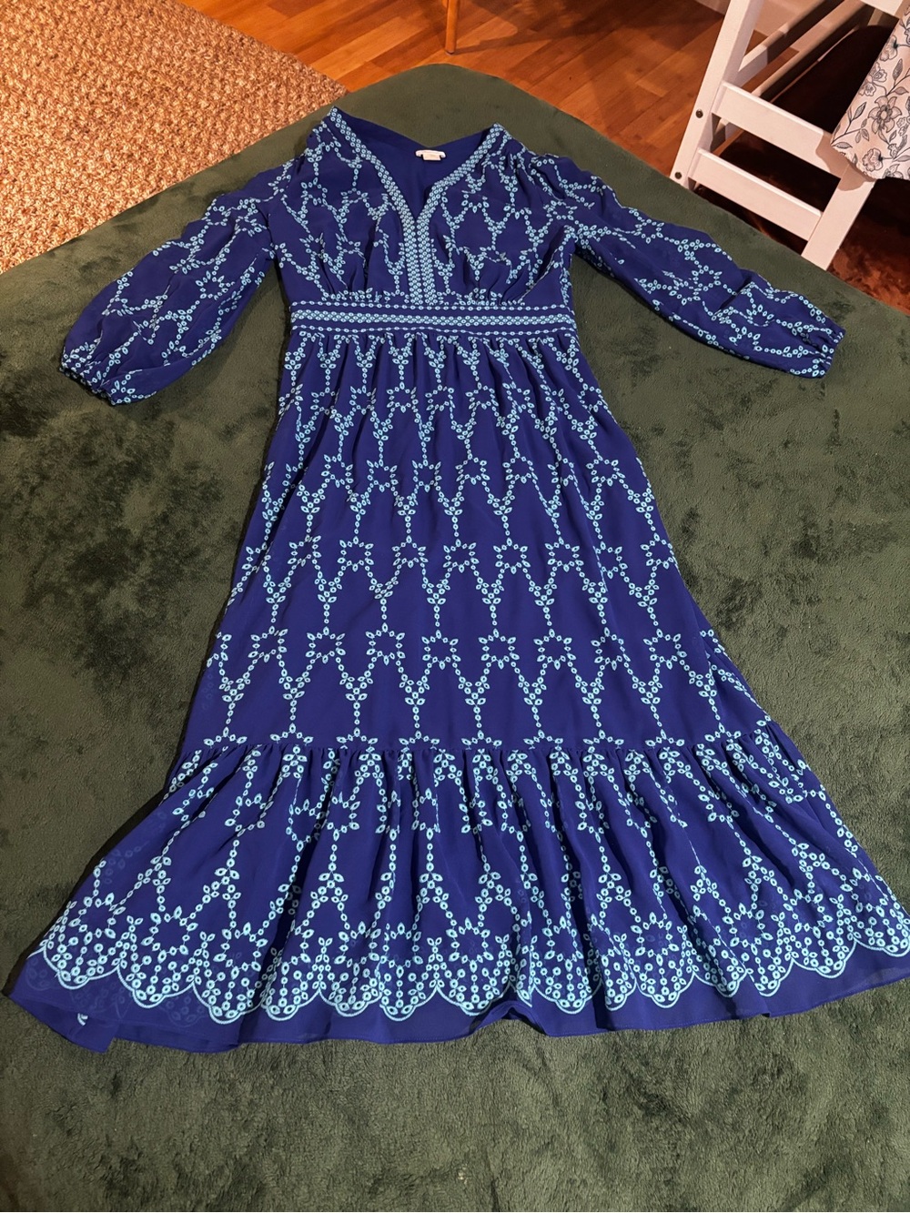 Shoshanna 8 Callah Midi Dress embroidered eyelet Blues ruffle hem long sleeves